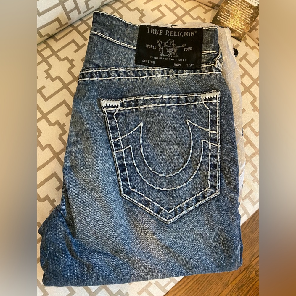 ✨BRAND NEW True Religion -Ricky style